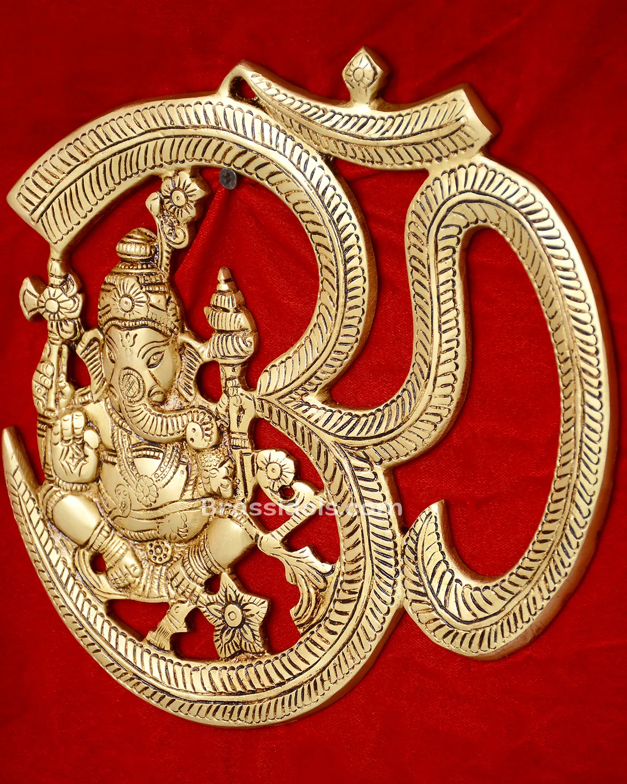 Brass Om Ganesh with Om Wall Hanging Plate 9 inches - image 3