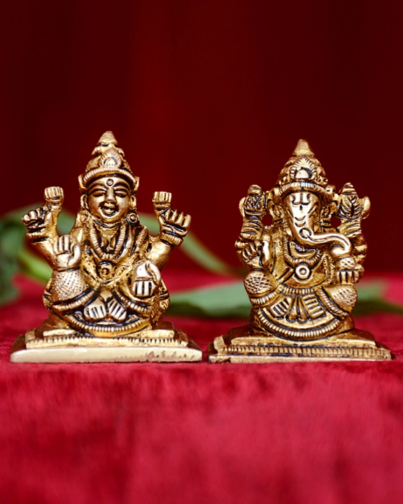 Square Base Laxmi Ganesh - image 1