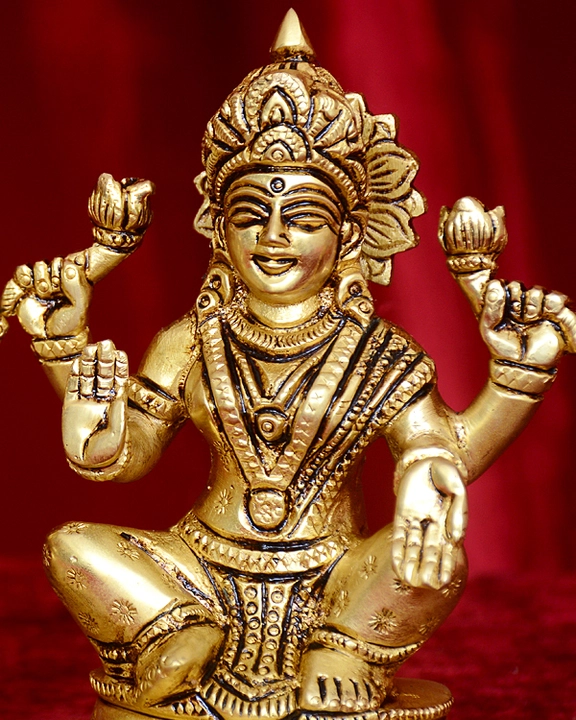 Laxmi Ganesh with pentagun Base - image 2