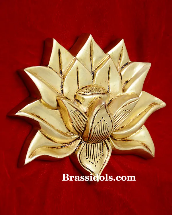 Lotus Wall Hanging - image 2