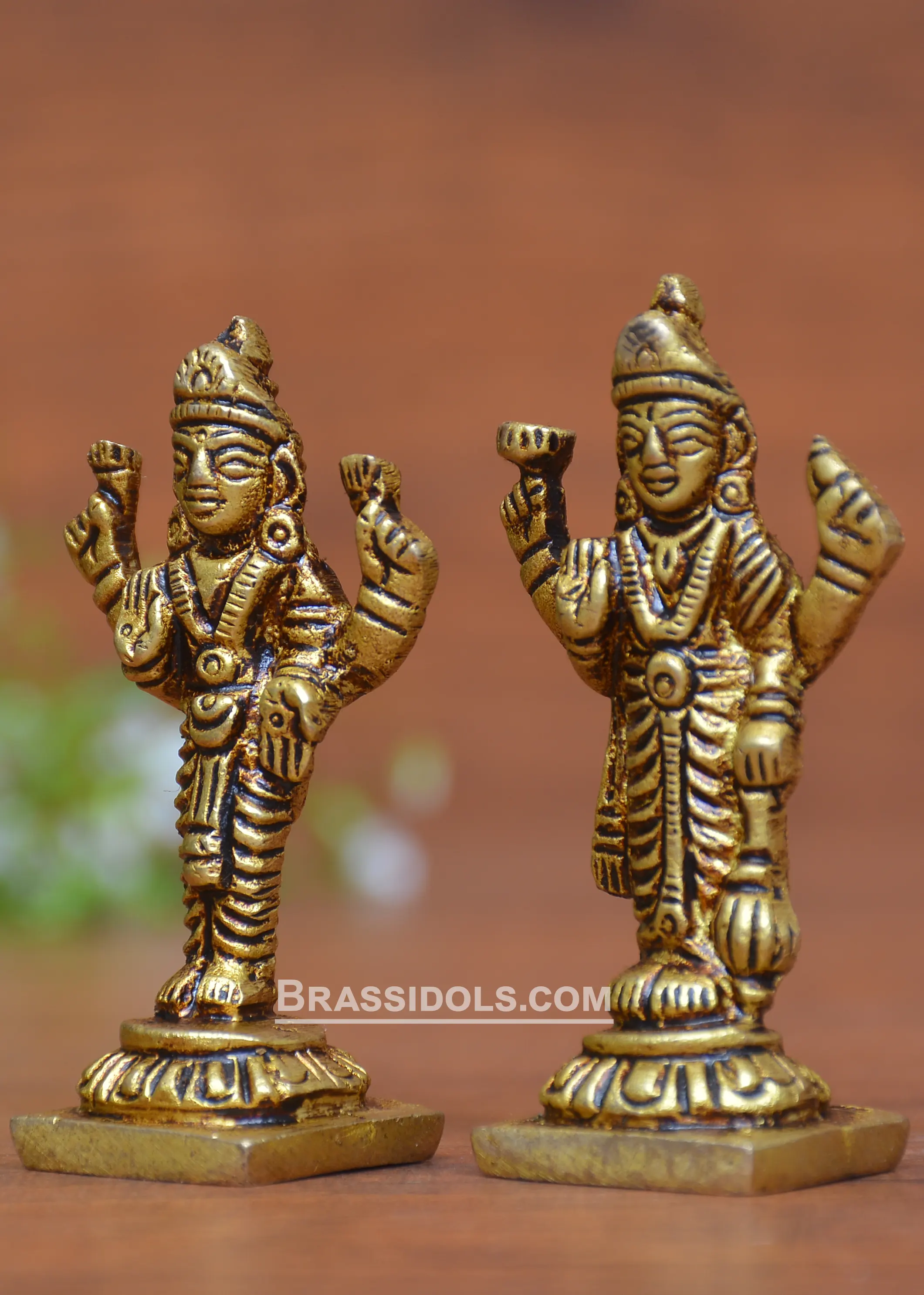 Brass standing vishnu laxmi 2.5 inch - image 2
