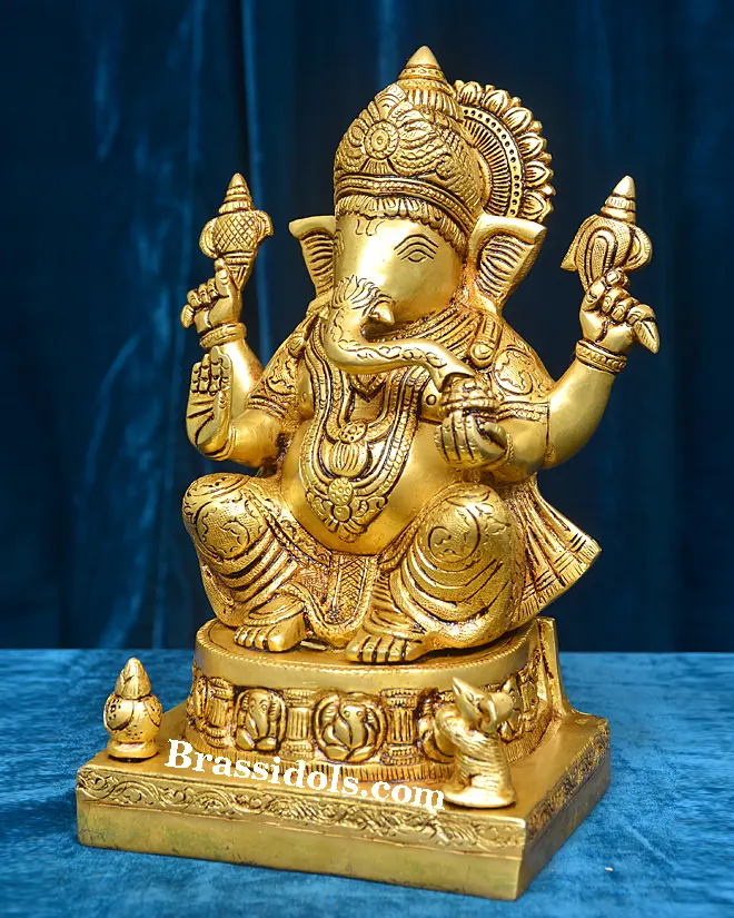 Om Siddhi Vinayakar - image 2