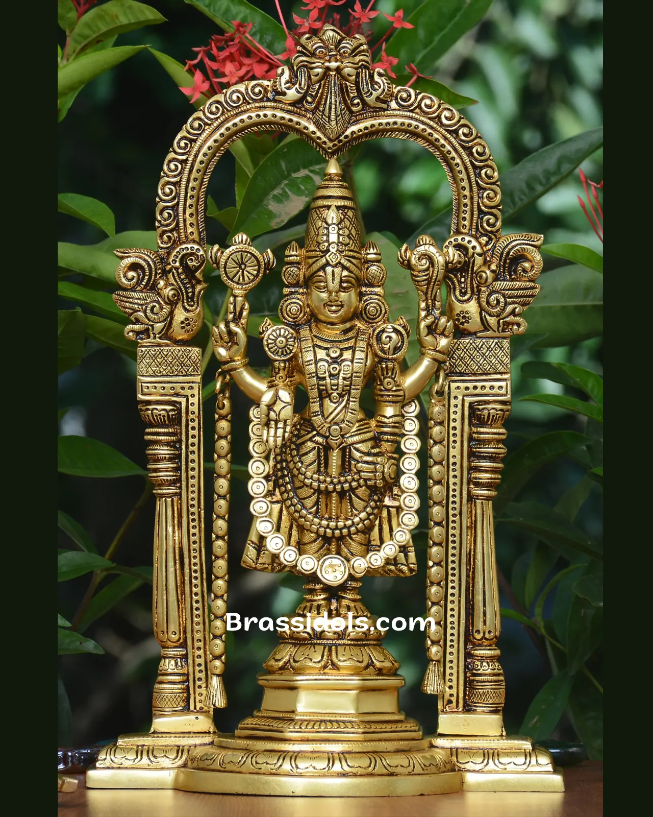 Frame TBalaji with Latkan - image 1