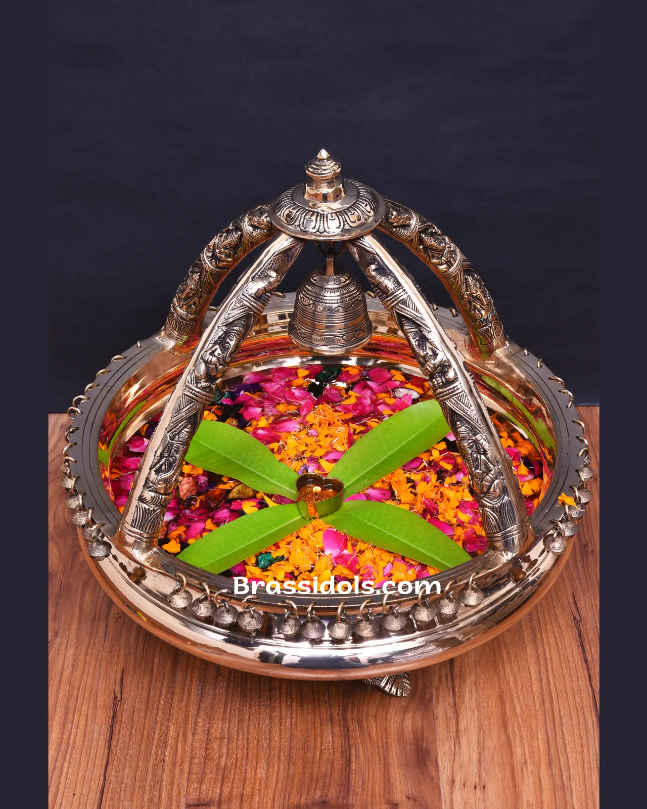 Brass Four Daat Urli - image 2