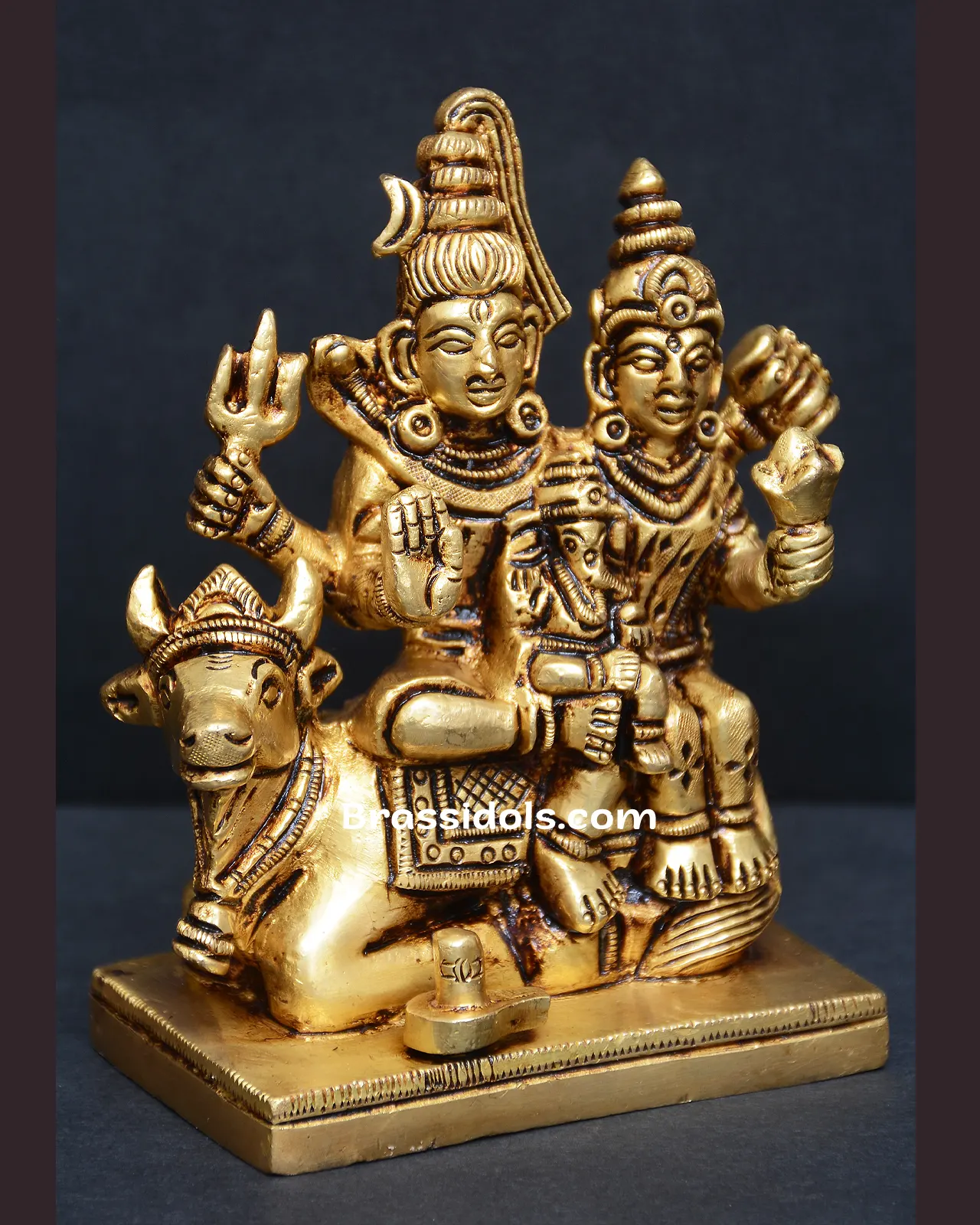 Divine Shivan Parvathi with Vinayagar and Kamadenu Brass Idols - 4 Inches - image 2