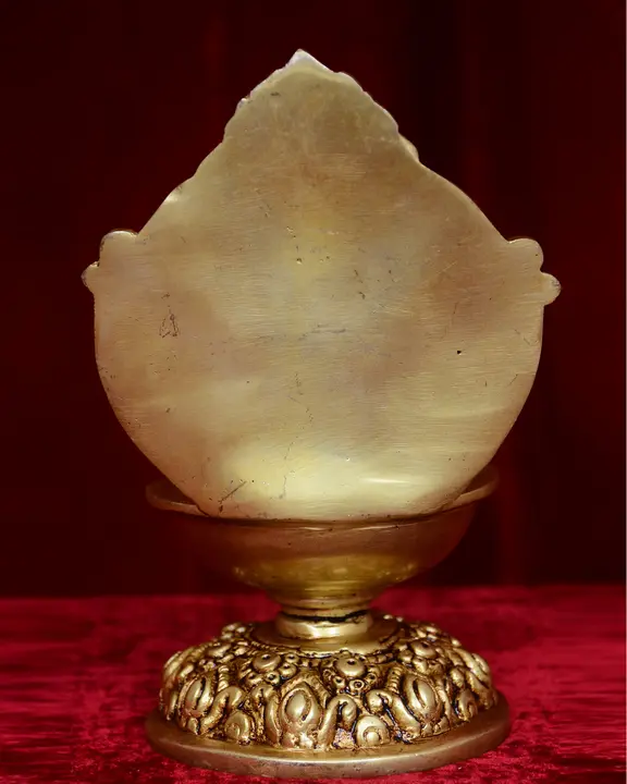 Shank Chakra Balaji Deepak with round base - image 2