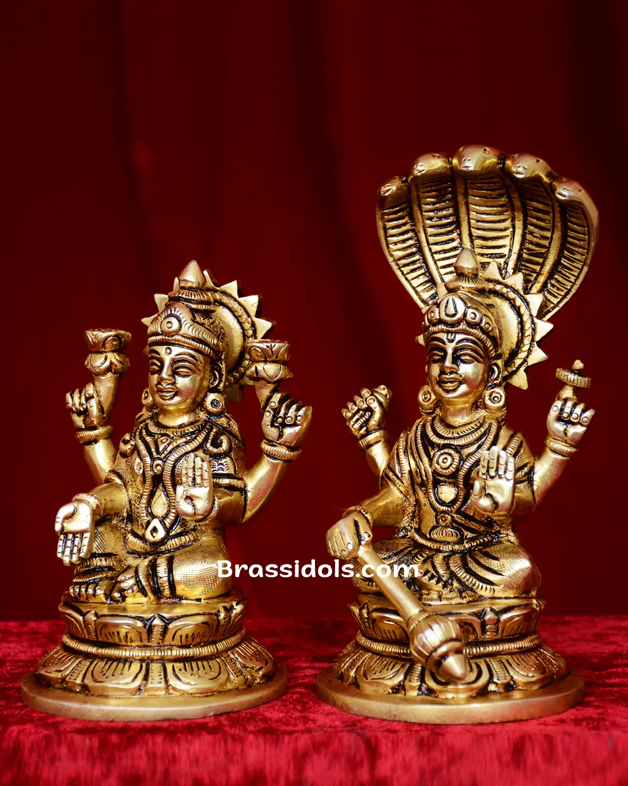 Brass Sitting Kamal Lxmi Vishnu Idol - image 2